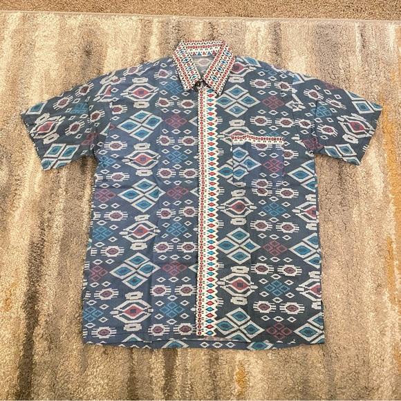 Indonesia Batik Boy Youth Size M/ L - Picture 1 of 3